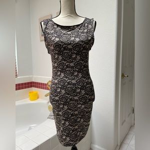 Forever 21 Lace Pattern Dress MEDIUM